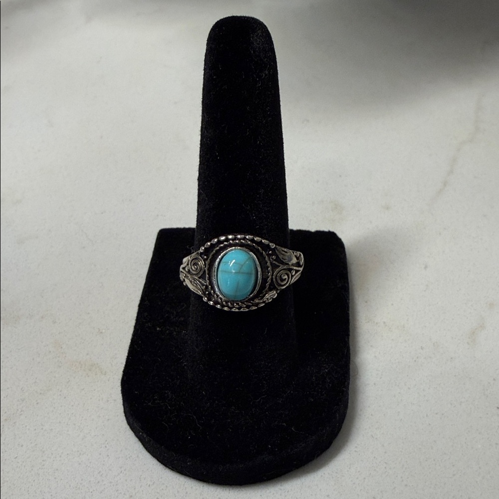 Turquoise Stone Silver Ring - Women's Statement Ring